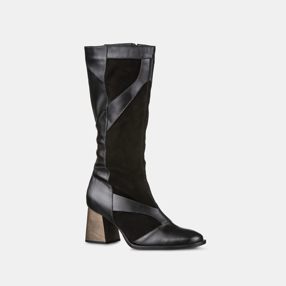 Bota Recortes Cano Longo