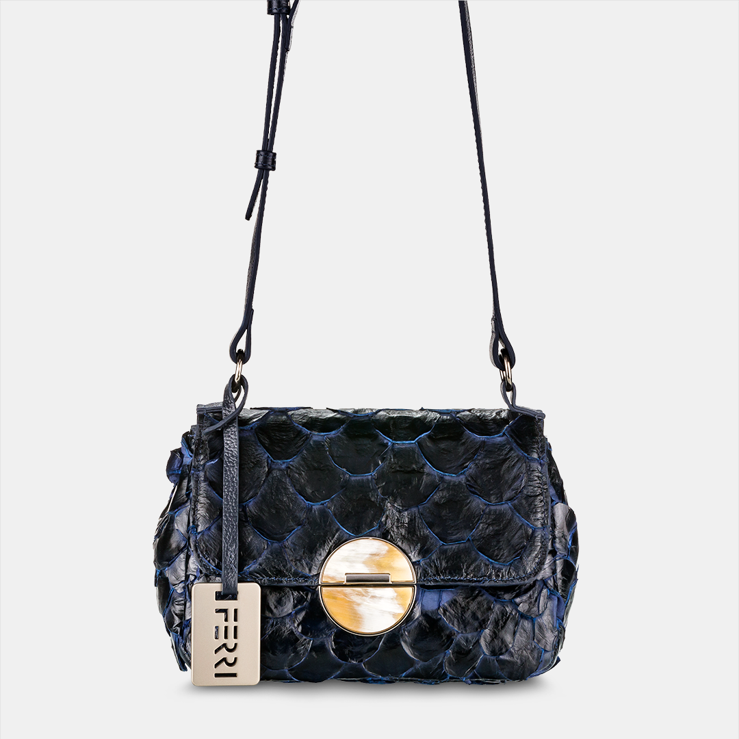 Bolsa Célia Pirarucu Marinho