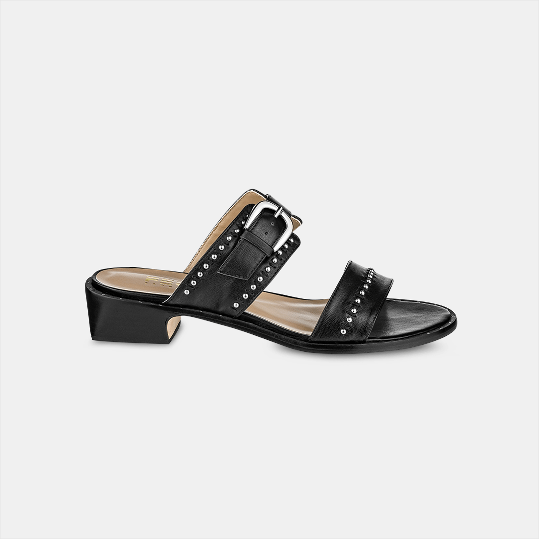 Sandália Tachas Black