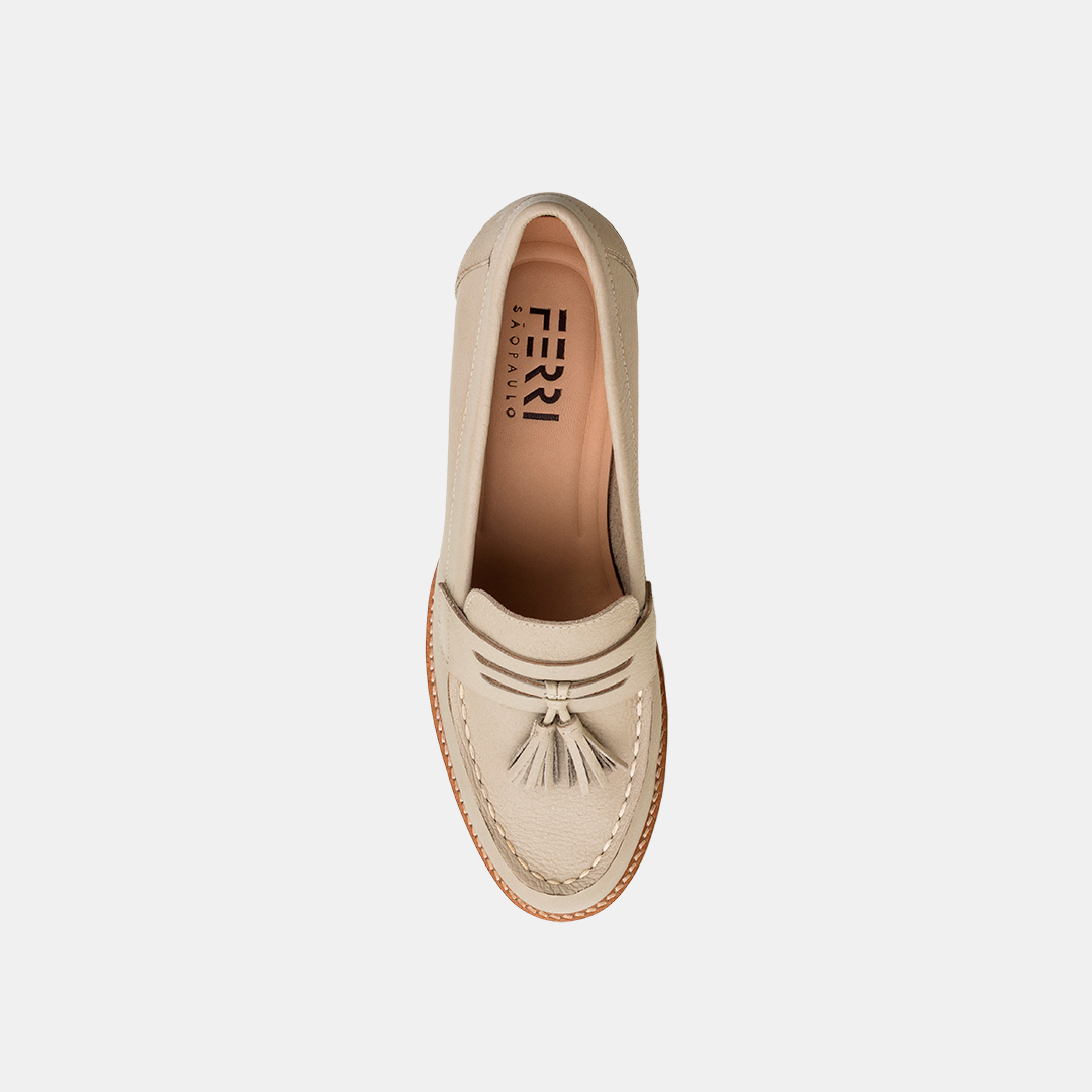 Mocassim Tratorado Couro Off White