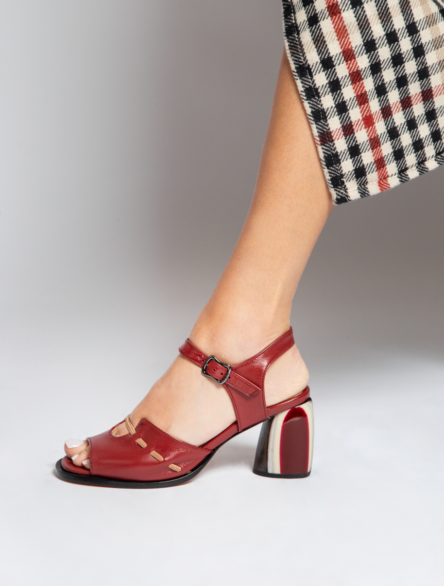 Sandália Ferrara Salto Alto Cereja