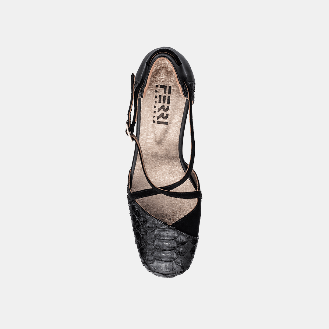 Scarpin Python Salto Acrílico Preto – Toscana Comércio de Artigos Scarpin Python Salto Acrílico Preto – Toscana Comércio de Artigos