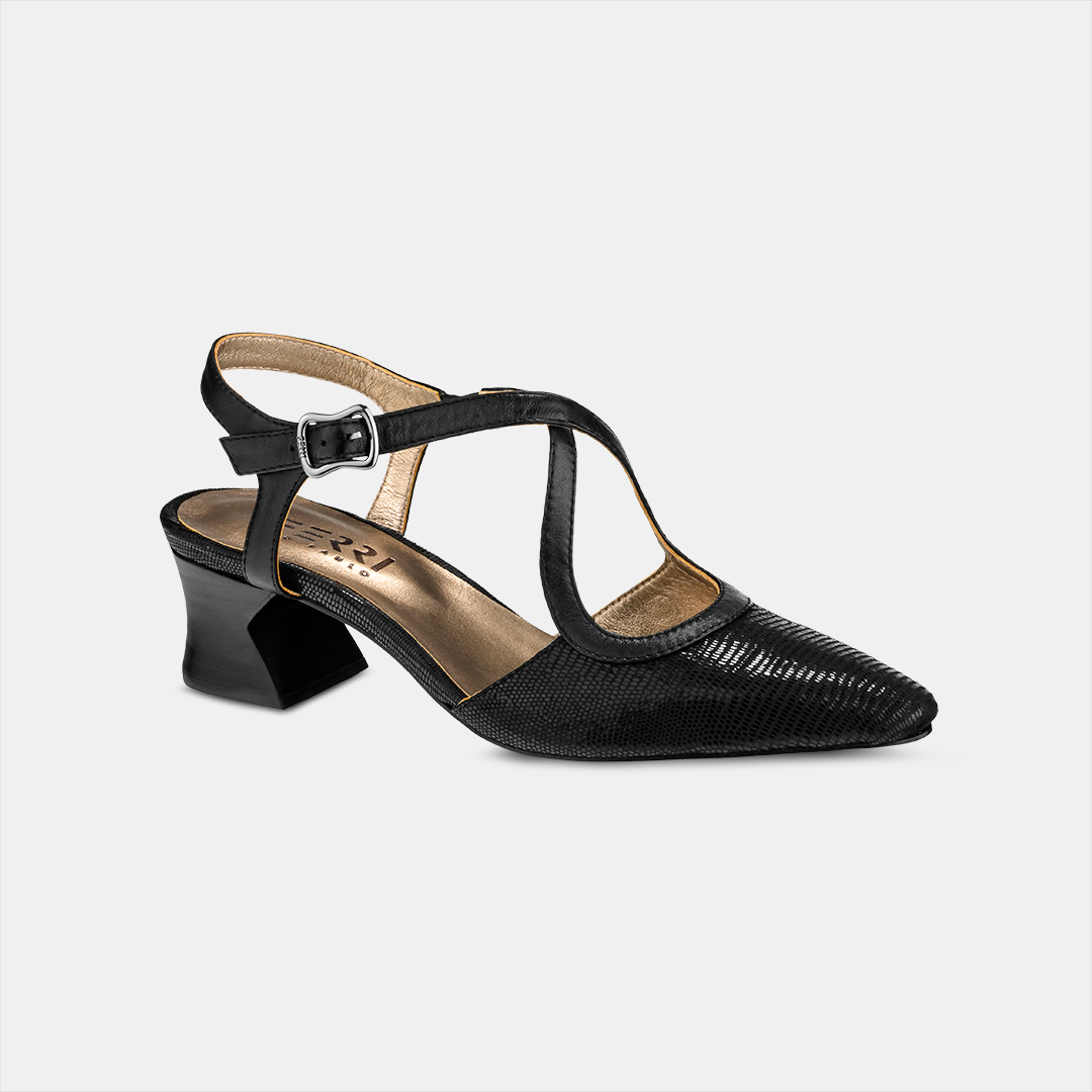 Scarpin Tiras Bico Fino Preto