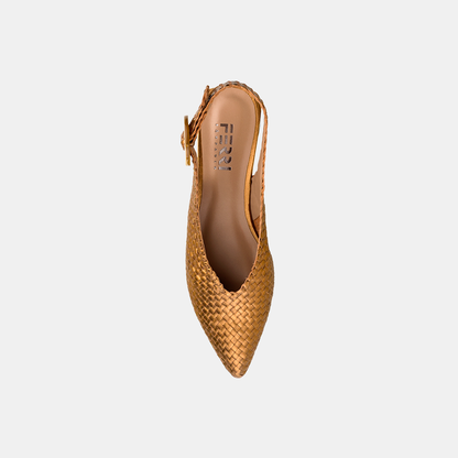 Sling Back Salto Baixo Tressê Ouro