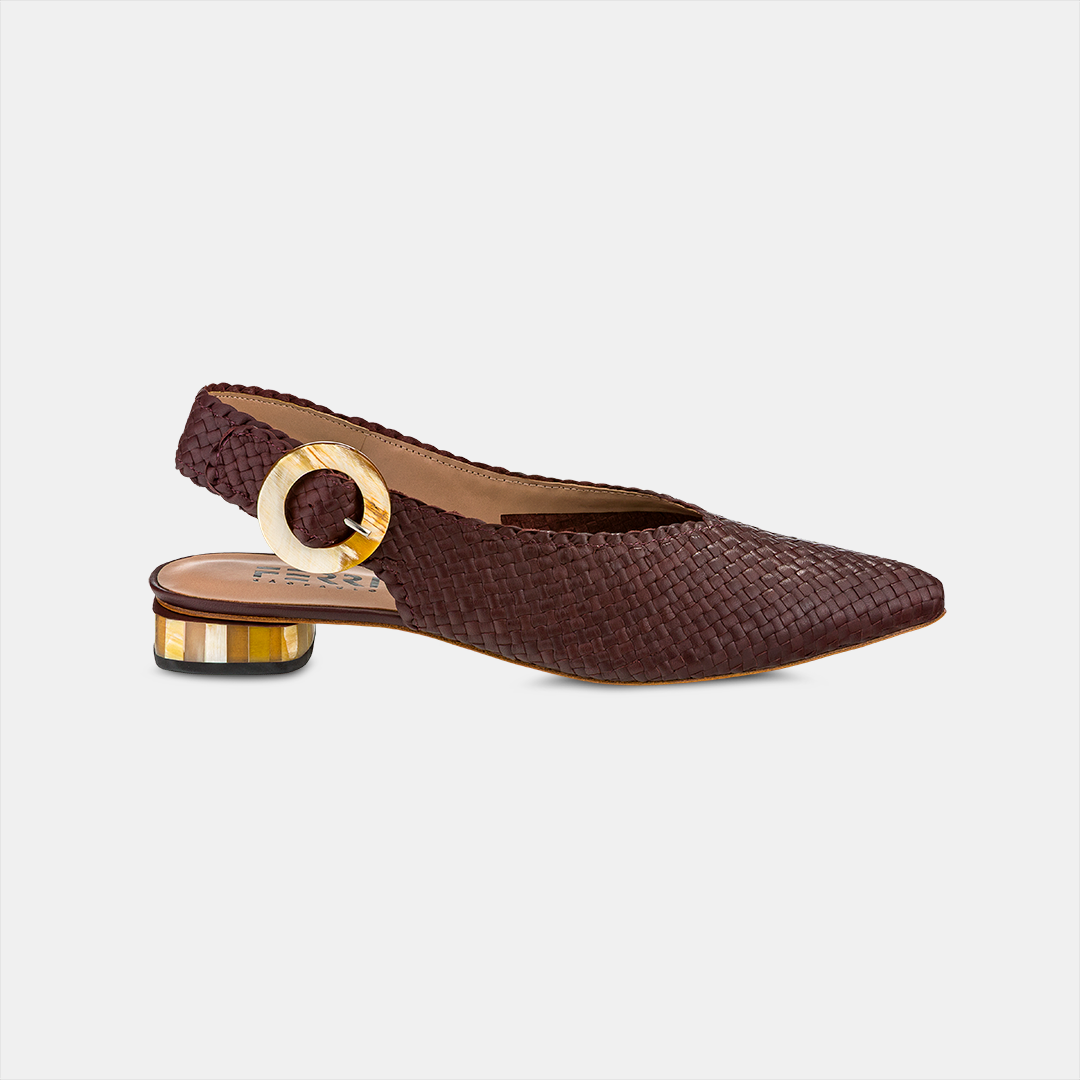 Sling Back Salto Baixo Tressê Café